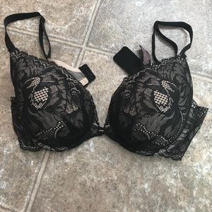Victoria’s Secret Fabulous Bra